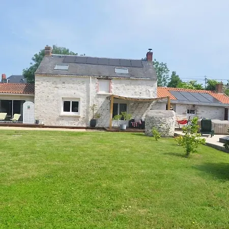 Maison Avec Piscine Et Jaccuzzi Prázdninový dům *